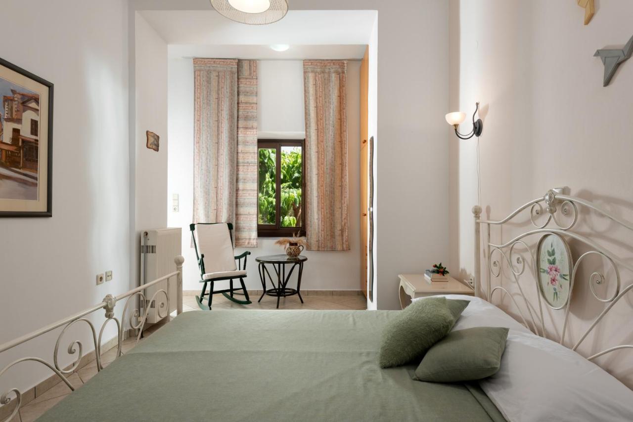 Aura Traditional Apartment Prines  Ngoại thất bức ảnh